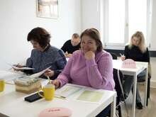 Ukrainische Klient*innen bei einem Qualifikationskurs