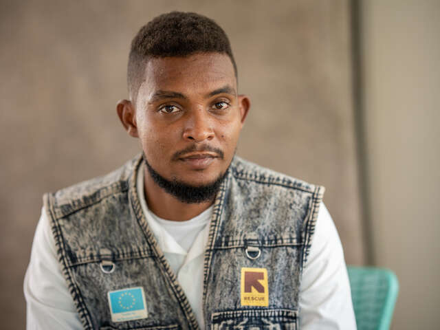 난민캠프 내 국제구조위원회 의료 클리닉의 모가헤드 박사(29)