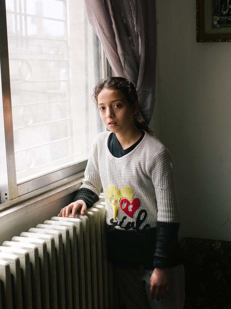 Shaima tvingades att fly från Aleppo för fem år sedan. Under flykten ut ur staden födde hennes mamma lillasystern Sham.