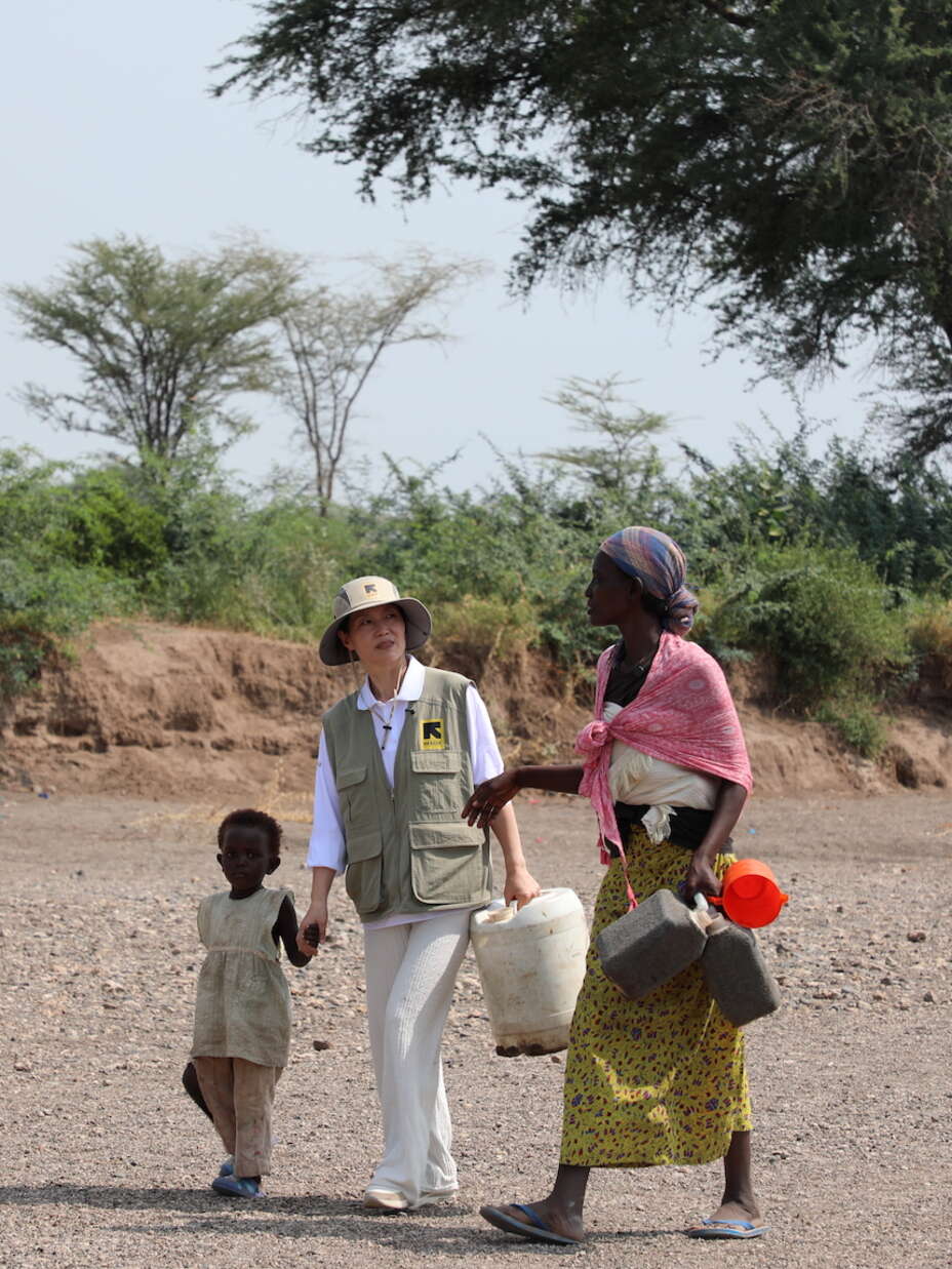 물뜨러가는 오민애 홍보대사