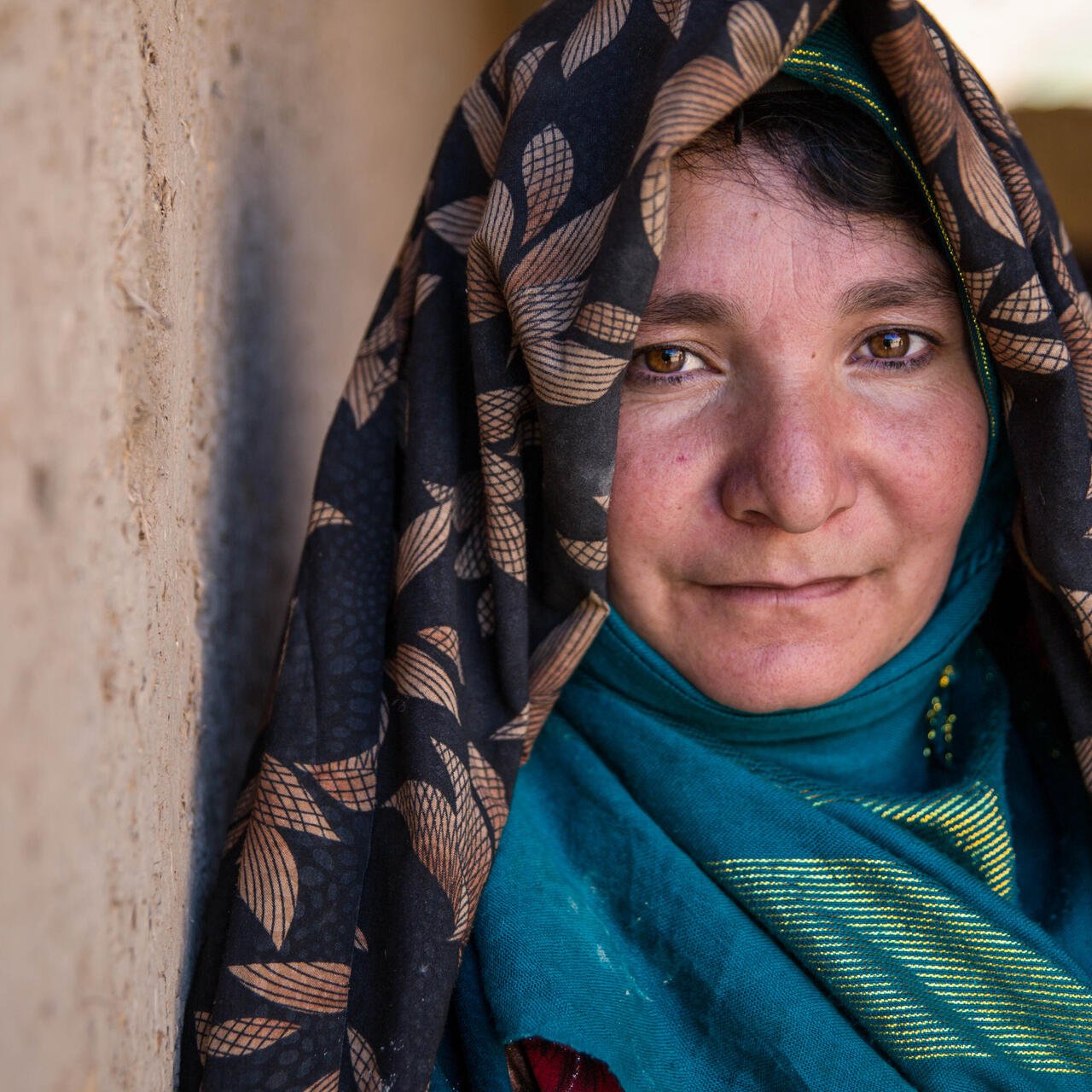 Afghan woman supported by the IRC
