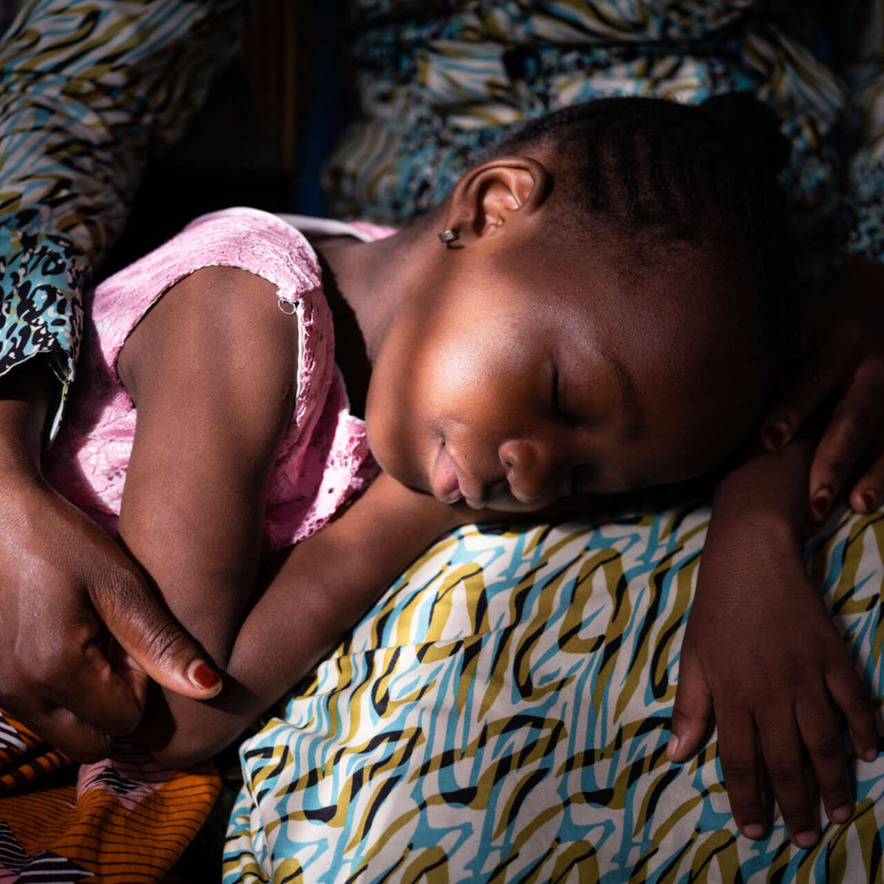 Antalet unga mammor i Uganda har ökat kraftigt under pandemin.