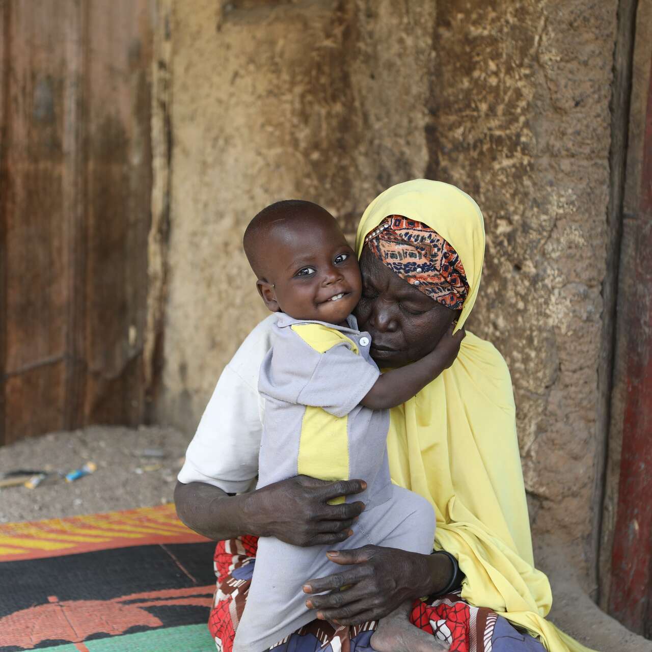 Abdullahi was in a critical condition when he came into his grandmother’s care, but thanks to essential EU-funded health support and guidance from the IRC, he was able to get the malnutrition treatment he needed. 