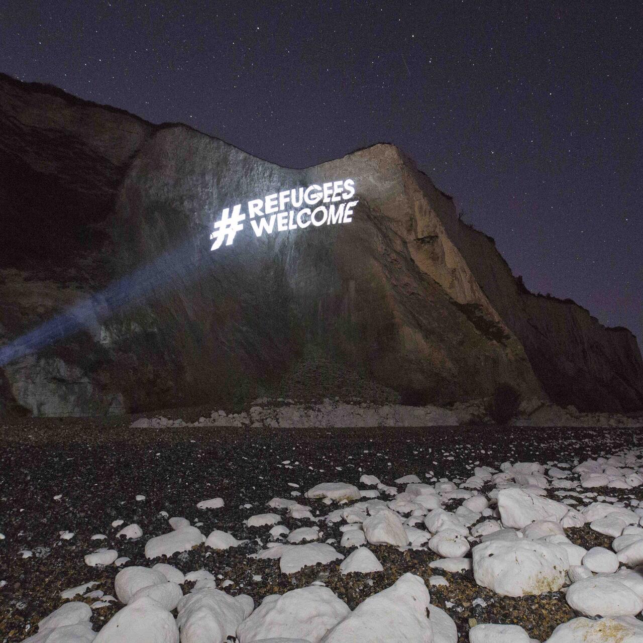 #RefugeesWelcome on the white cliffs of dover