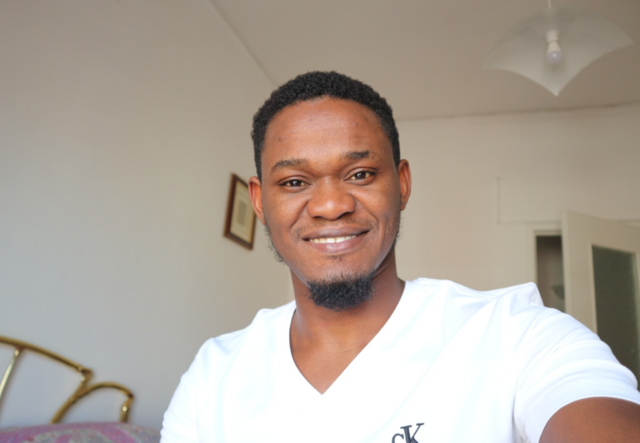 Henry Tbilisi, Moderater bei der Online-Plattform Refugee.Info.