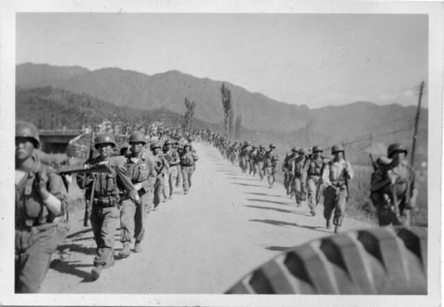 전장으로 이동하는 국군 행렬