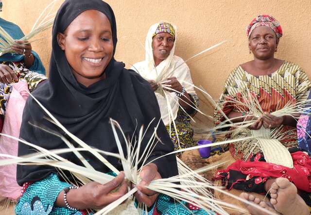 Social cohesion session for women in Tenenkou, Mali.