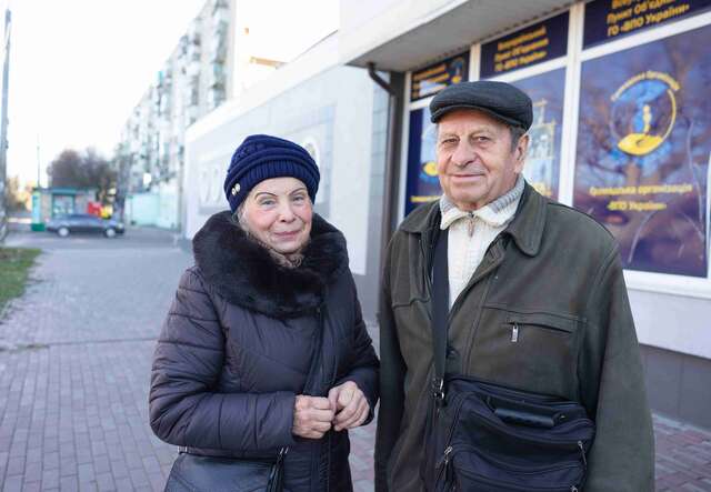 Tamara, 76, and Anatolii, 78, are neighbours and good friends.  They have both relocated to the Odesa region after facing intense airstrikes and a brutal winter from their homes in Pokrovsk. “We knew we wouldn’t survive. We’d die from fear,” Tamara shares. “Sometimes the explosions were so loud…A neighbouring house was destroyed. It was terrifying.”