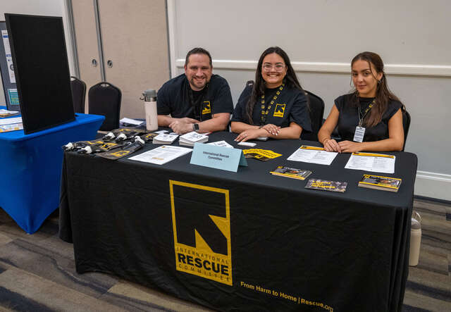 The Immigrant Youth Team participates at the CAHSD Hialeah “No Wrong Door” Career and Resource Fair.