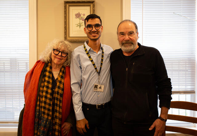 Shir Zad stands with Mandy and Kathryn Grody, all three are smiling and looking at the camera 