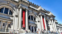 "The Metropolitan Museum of Art - NYC" by S©'rates is licensed under CC BY-NC-SA 2.0