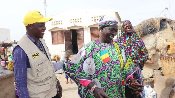 Daddo Konta, displaced by violence, has been living in a temporary settlement for four years. Support from IRC and EU donors helps her family access clean water and health care.